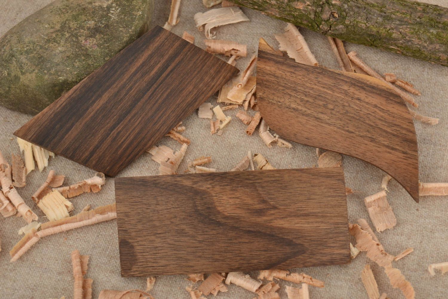 Barrettes à cheveux en bois 3 pièces de différentes formes marron faites main photo 1