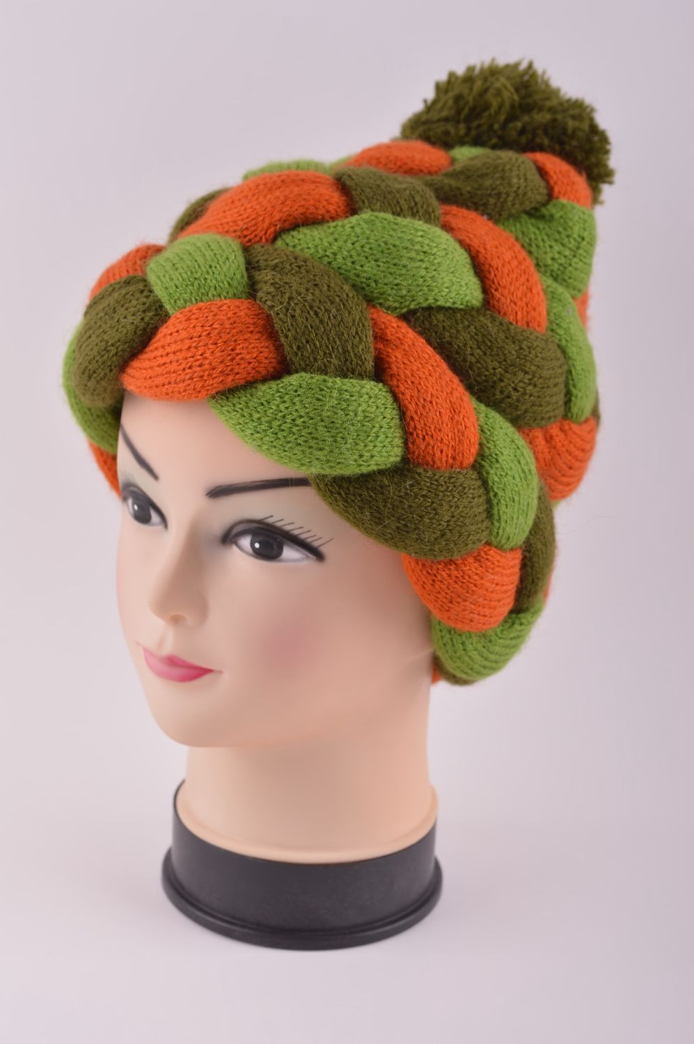 Bonnet tricoté fait main Bonnet original vert-orange pompon Accessoire femme photo 2