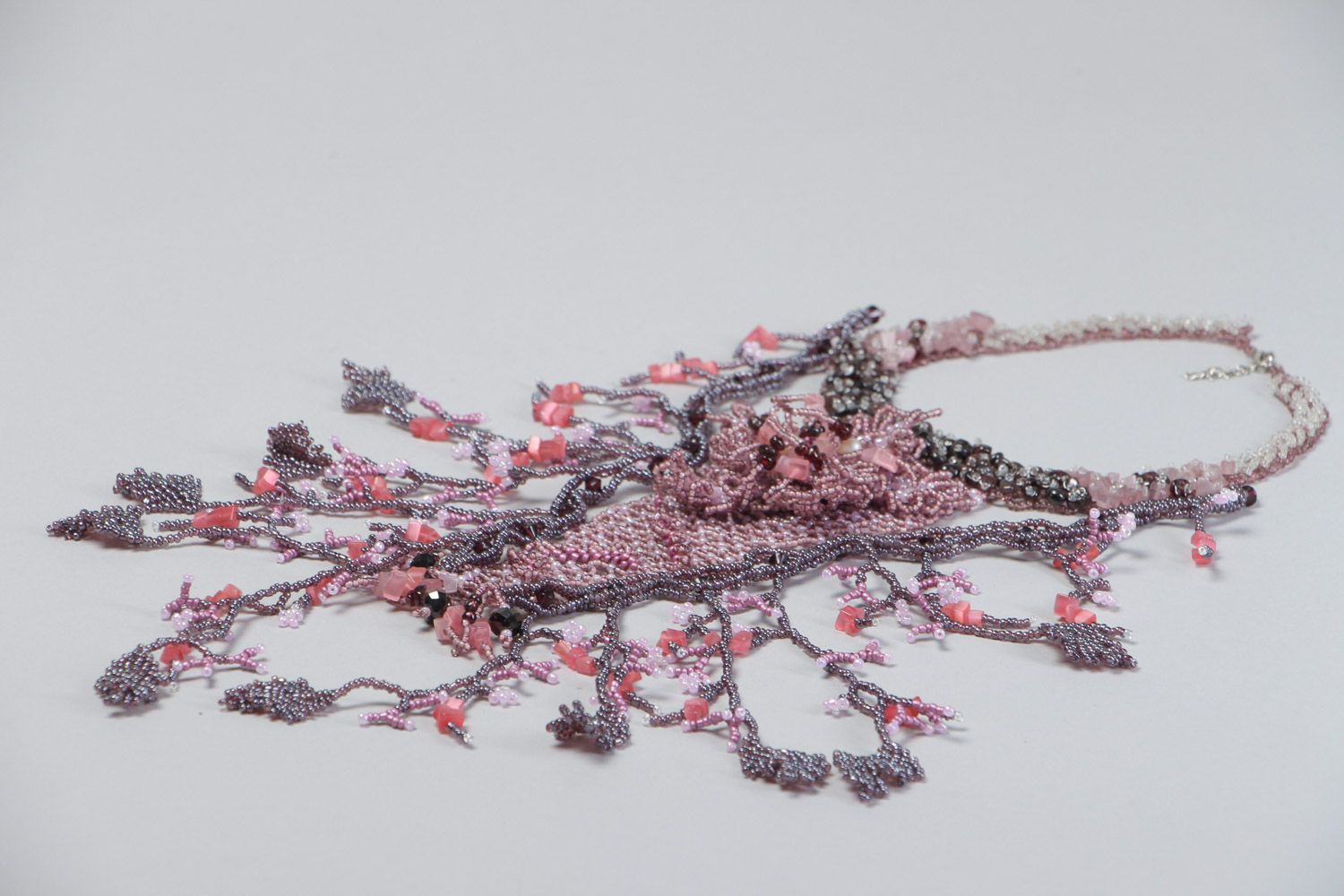 Handmade rosa Collier aus Glasperlen mit echten Steinen Granat und Flußperlen toll foto 3