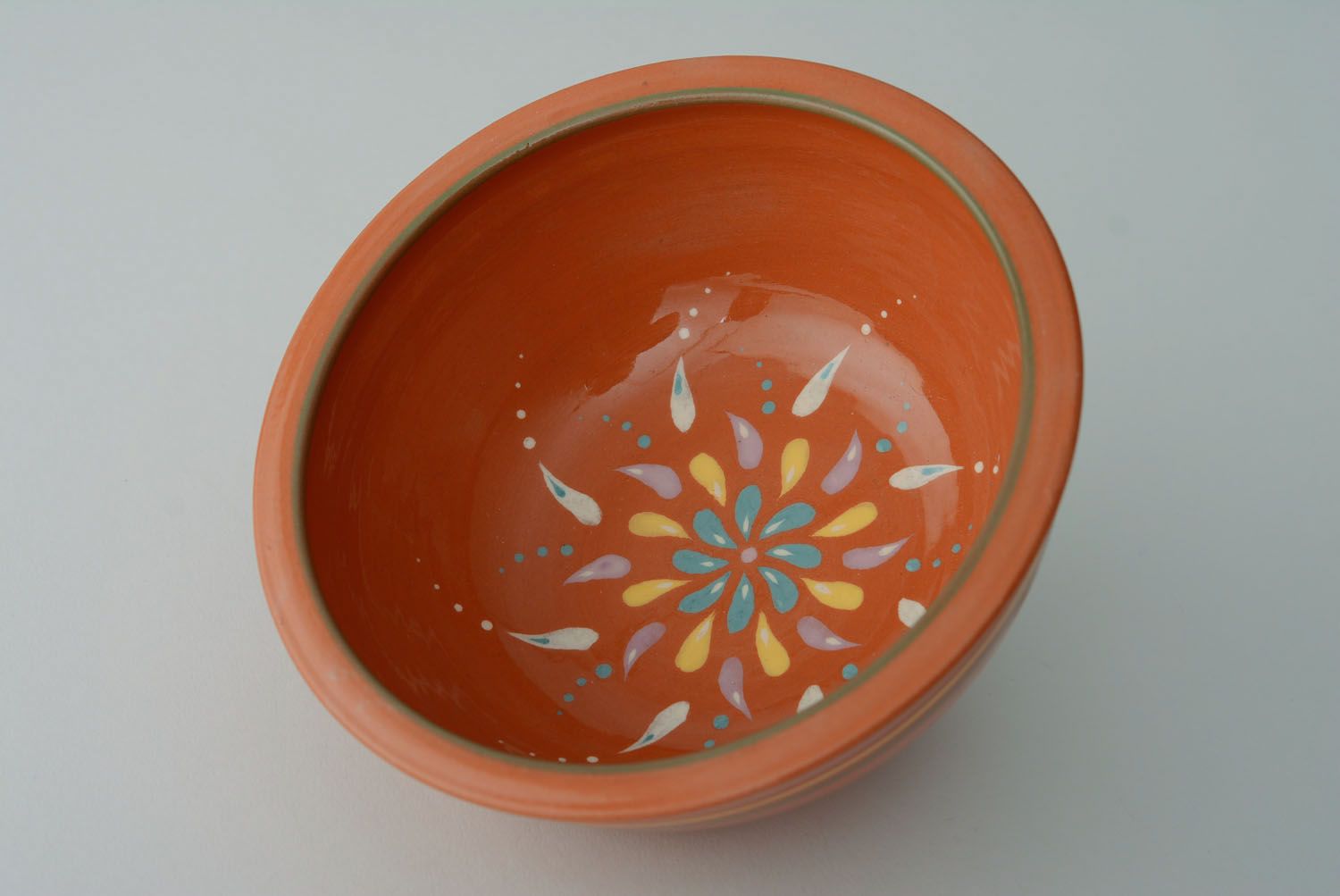 Deep ceramic dish photo 1