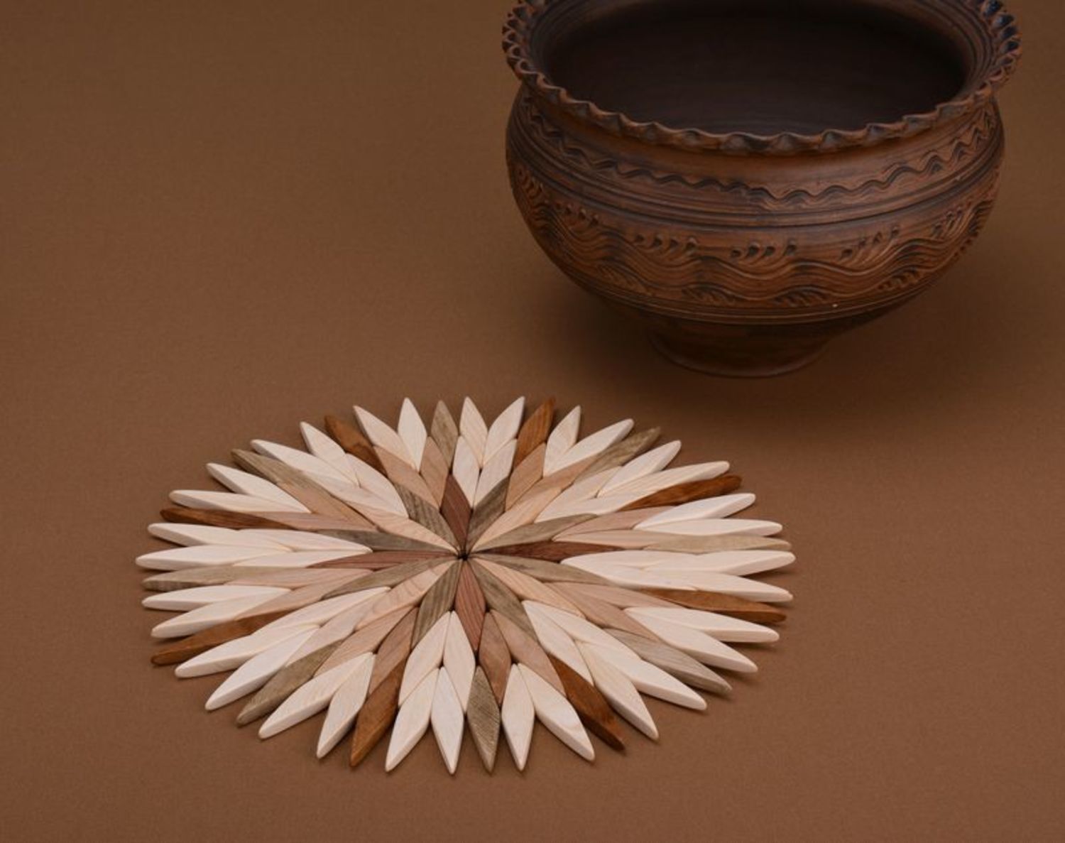 Coaster for hot dishes in the shape of a snowflake photo 4