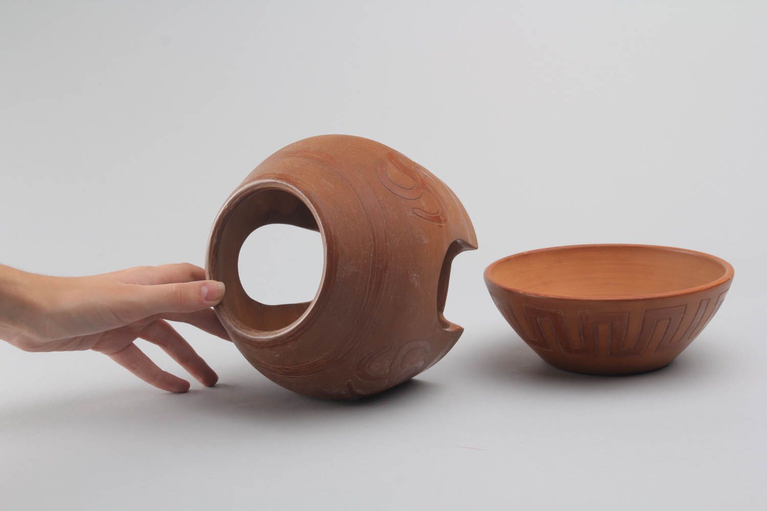Handmade clay fondue pot photo 3