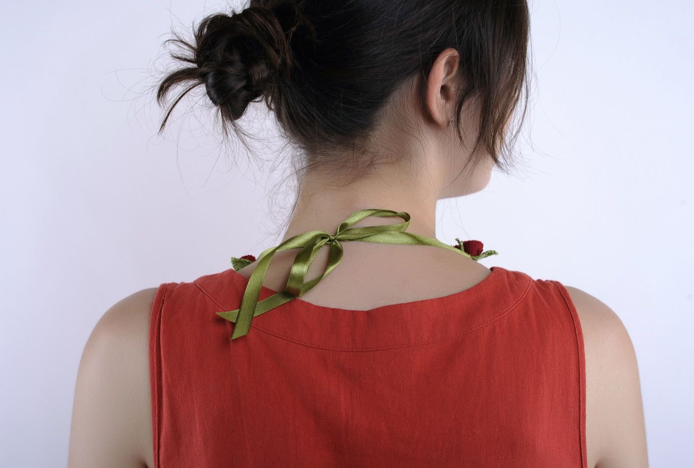 Textile necklace Flowers photo 5