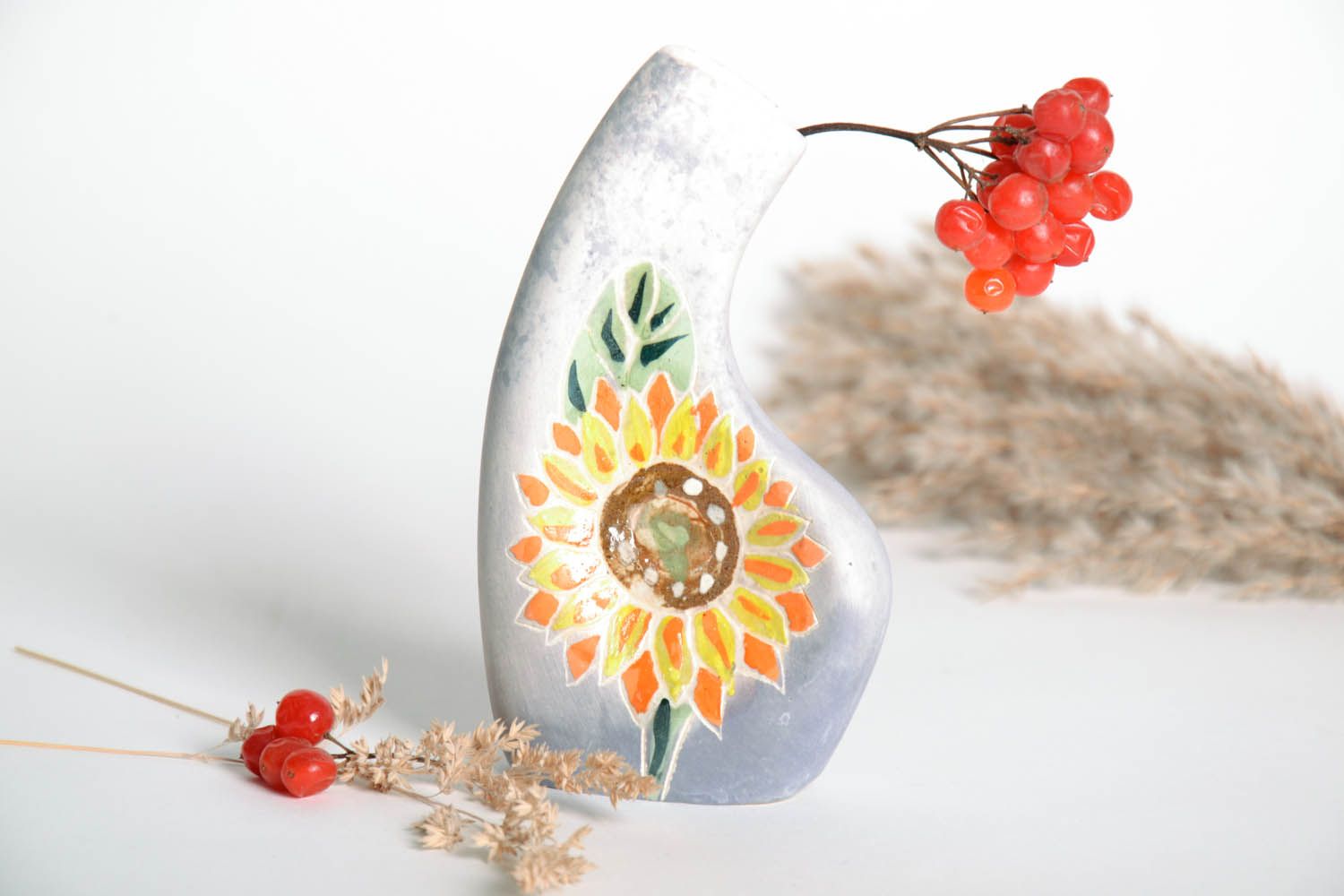 6 inches ceramic grey color decorative table desk with sunflower painting 0,5 lb photo 1