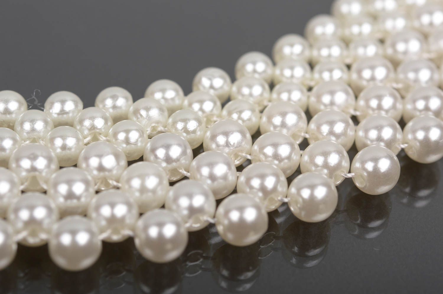 Collier blanc Bijou fait main col en fausses perles Cadeau femme original photo 3