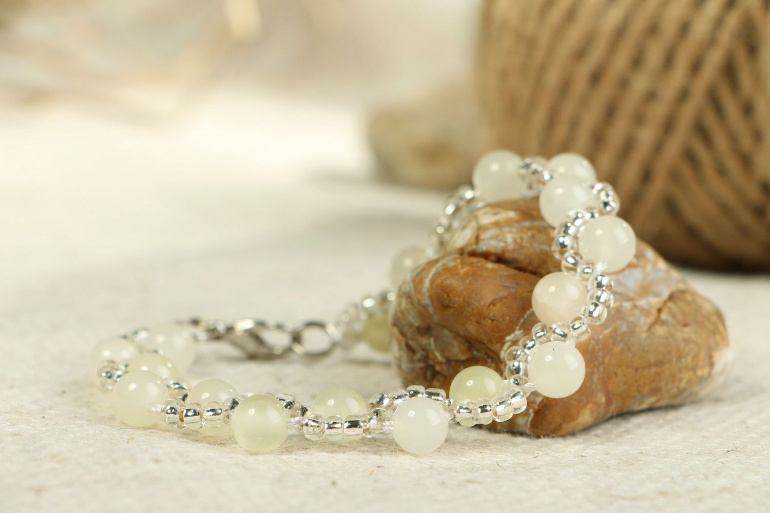 Bracelet made ​​of natural stone onyx photo 1