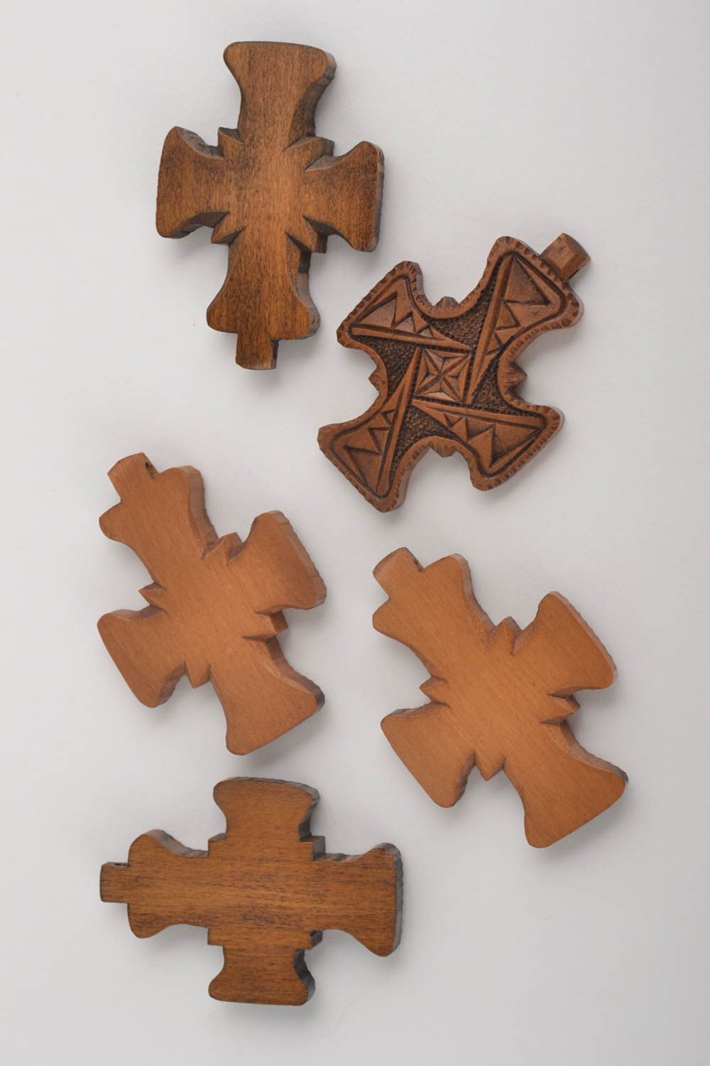 Крестики нательные кресты ручной работы деревянные крестики на шею красивые фото 2