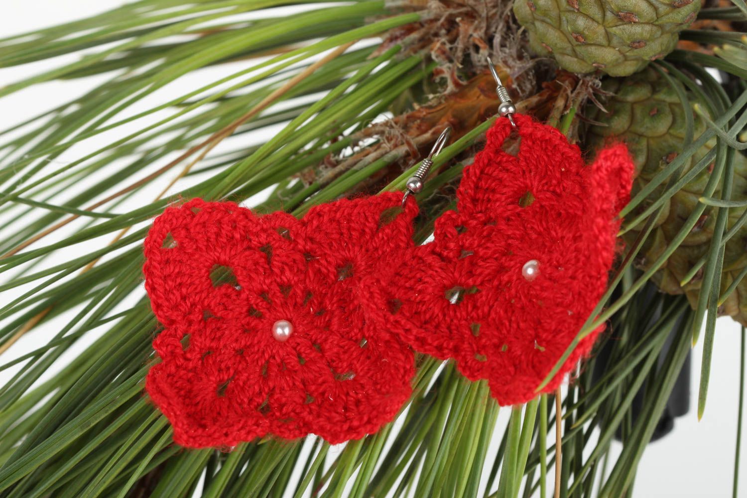 Boucles d'oreilles rouges Bijou fait main fils coton au crochet Cadeau femme photo 1
