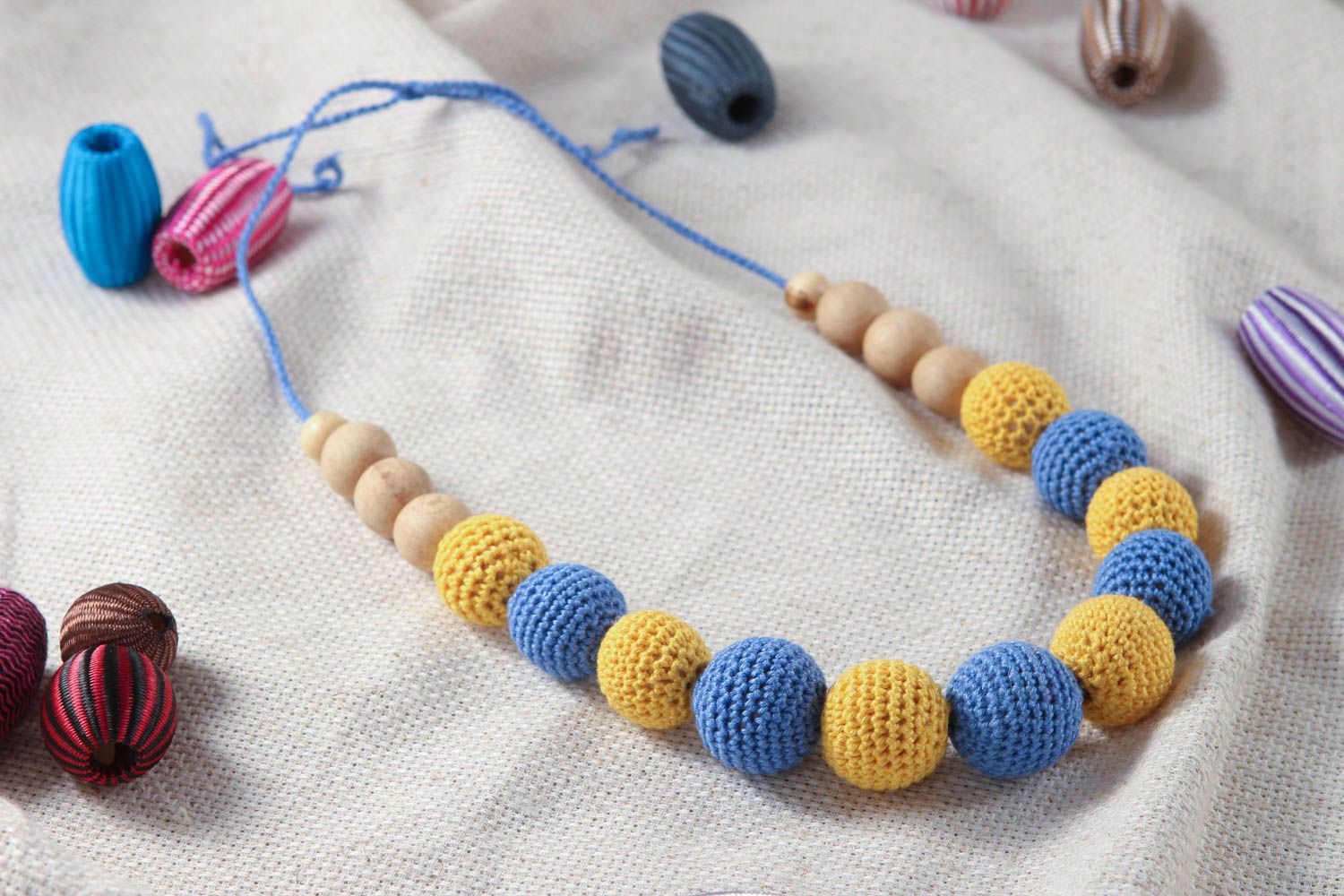 Handmade crocheted necklace cute nursing necklace accessory for newborns photo 1