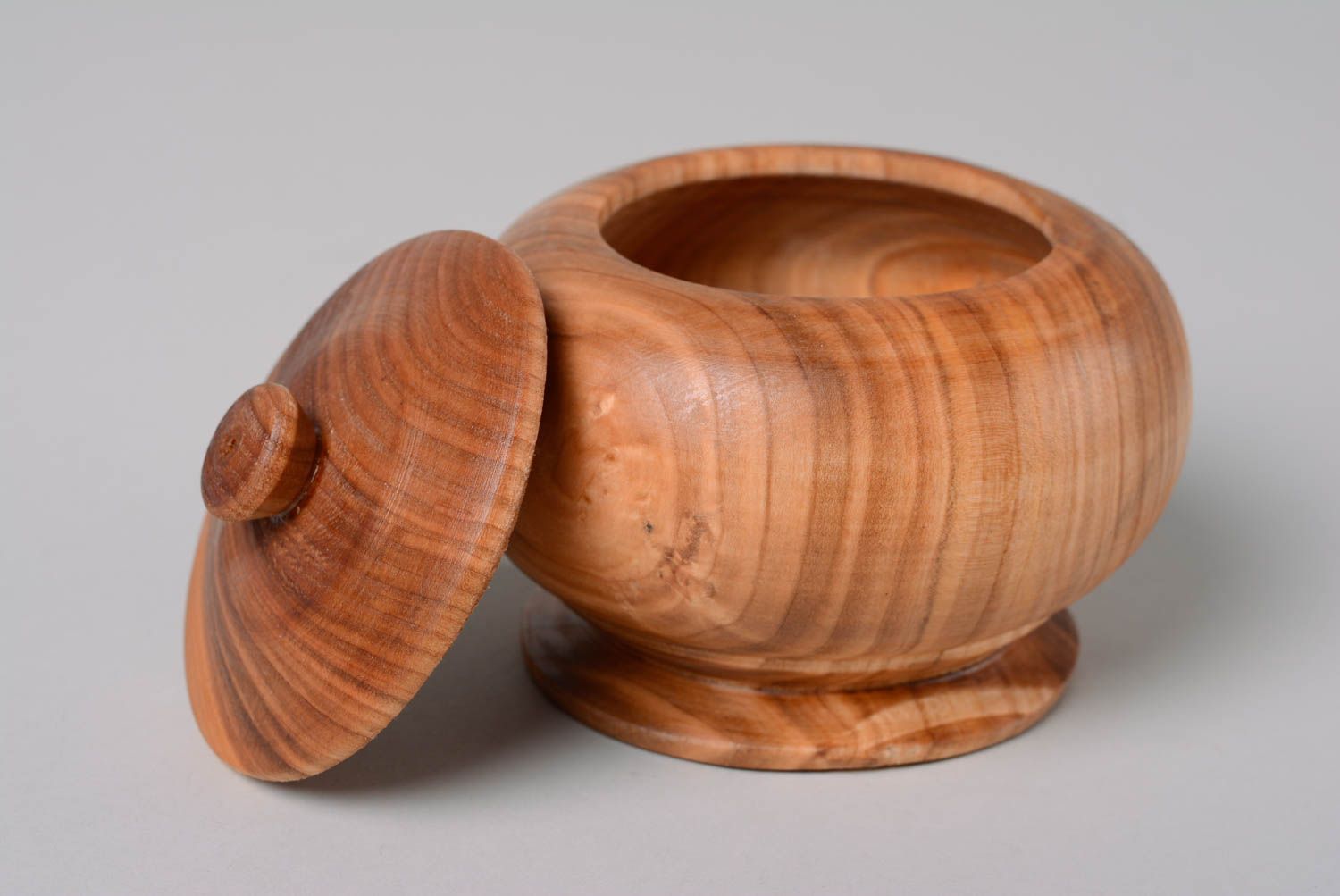 Wooden decorative pot with lid for kitchen décor 0,7 lb photo 2