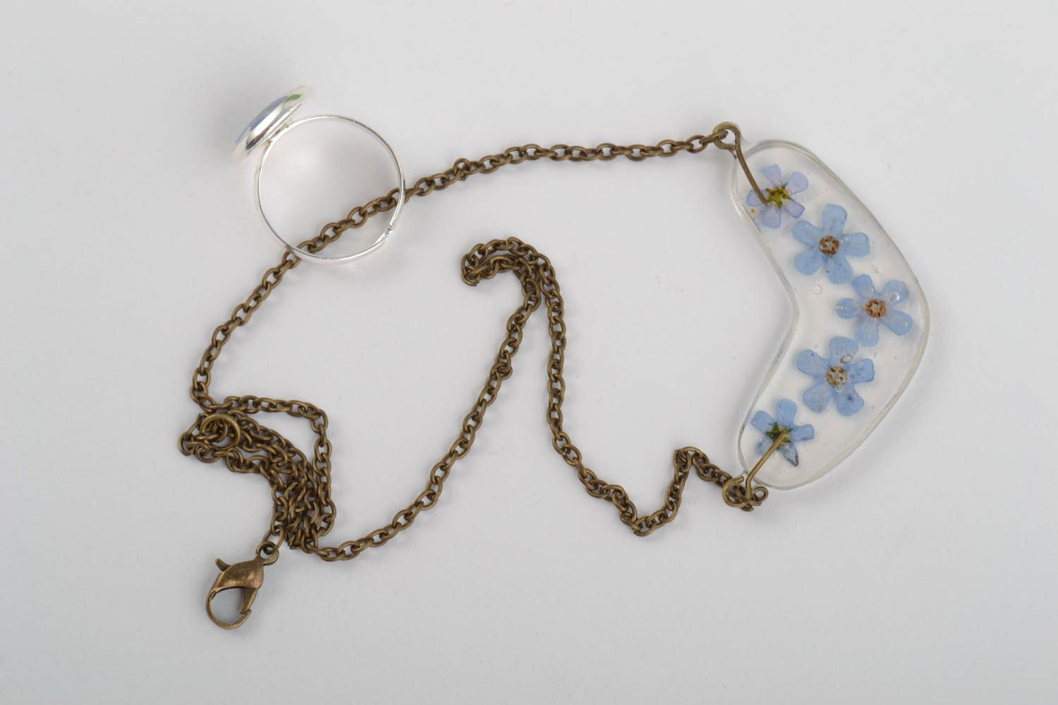 Anello e collana da donna fatti a mano anello di metallo accessori originali
 foto 5