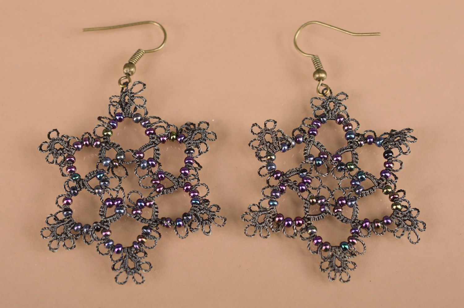 Black and violet handmade woven tatting earrings with beads photo 3