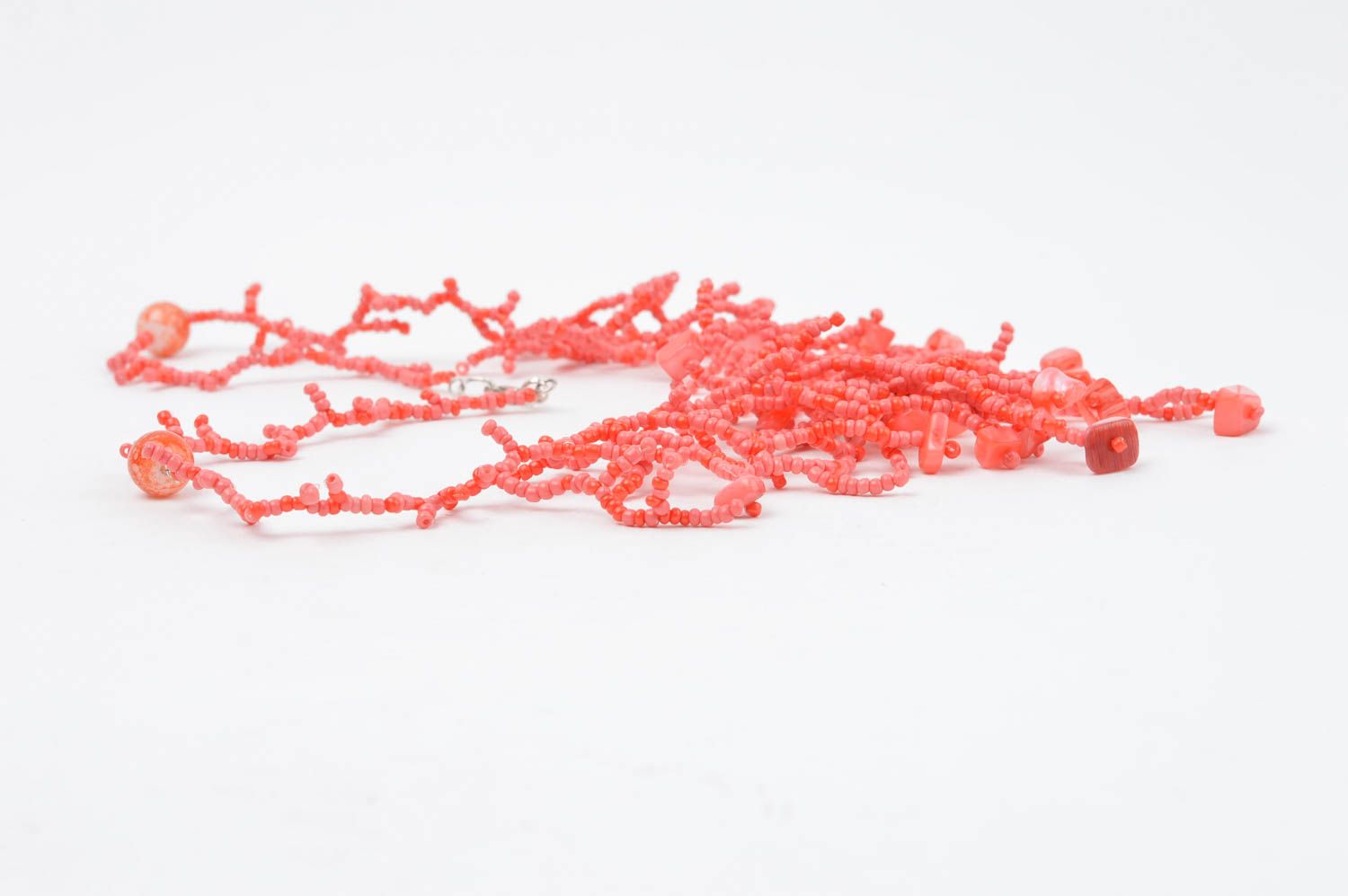 Украшение ручной работы колье из бисера коралловое ожерелье из бисера авторское фото 2