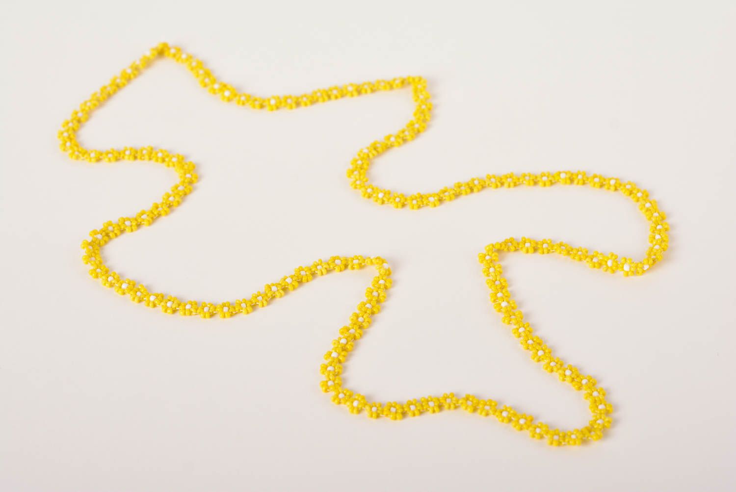 Collier perles de rocaille Bijou fait main jaune Fleurs Accessoire femme photo 5