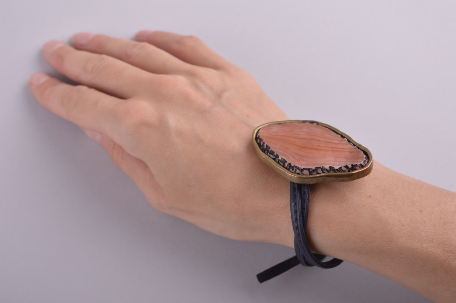 Bracelet cuir pierre naturelle Bijou fait main design original Cadeau pour femme photo 5