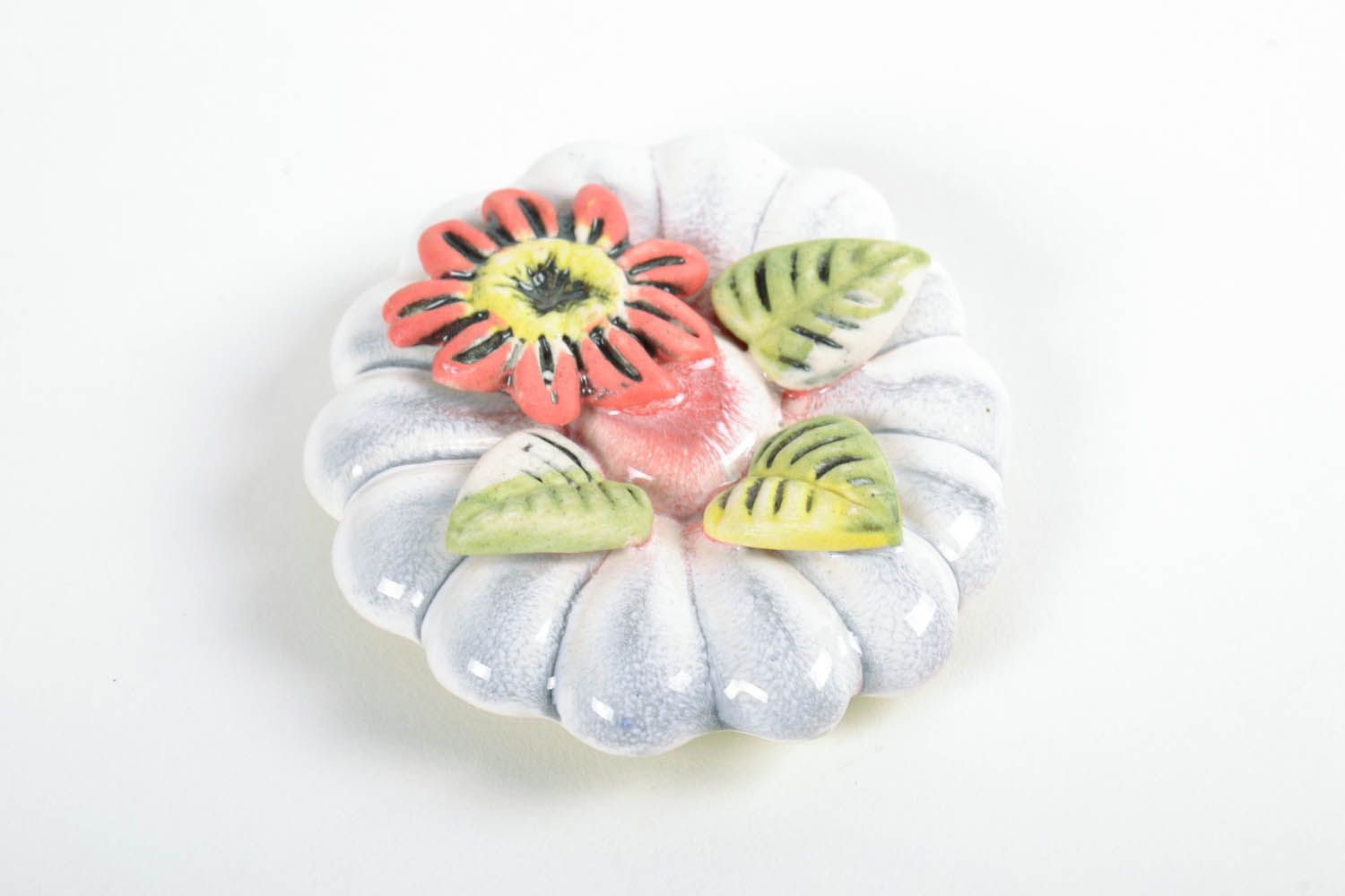Ceramic fridge magnet Flower photo 3