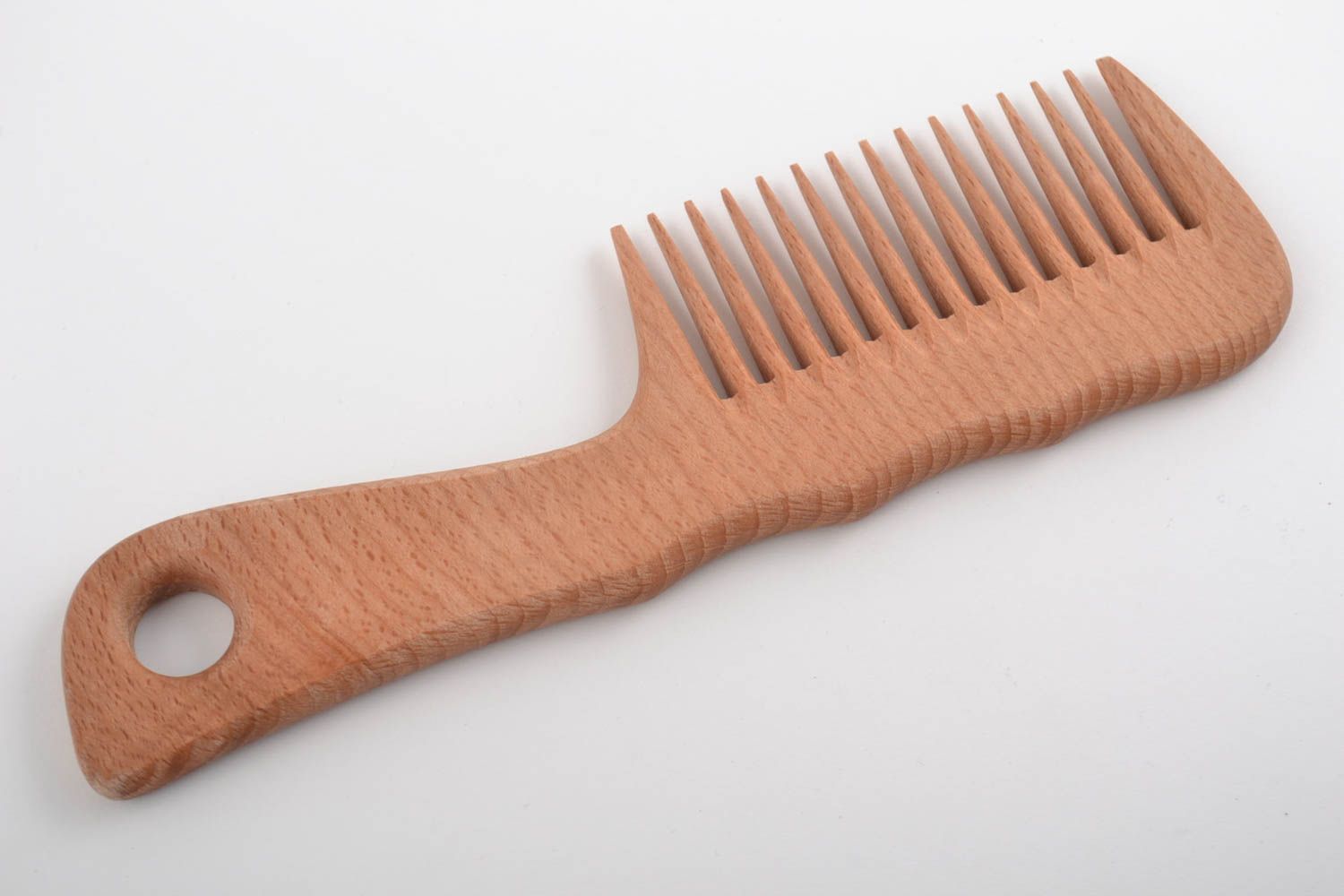 Wooden handmade one-row hair comb made of natural wood covenient accessory photo 3