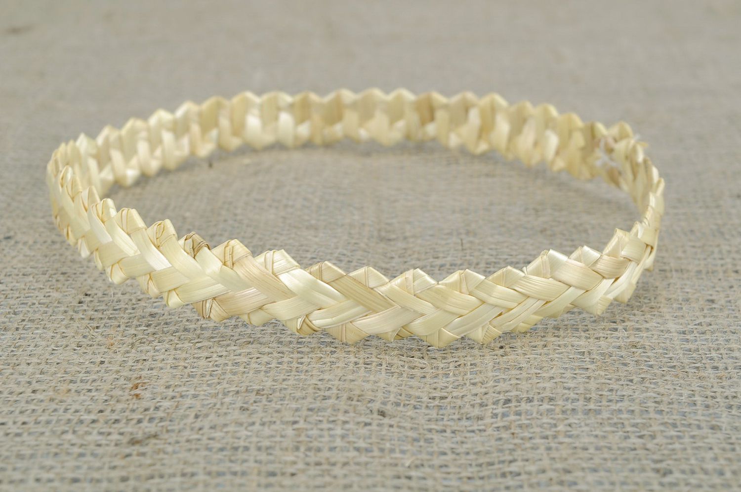 Wide braided ring from steamed straw photo 2