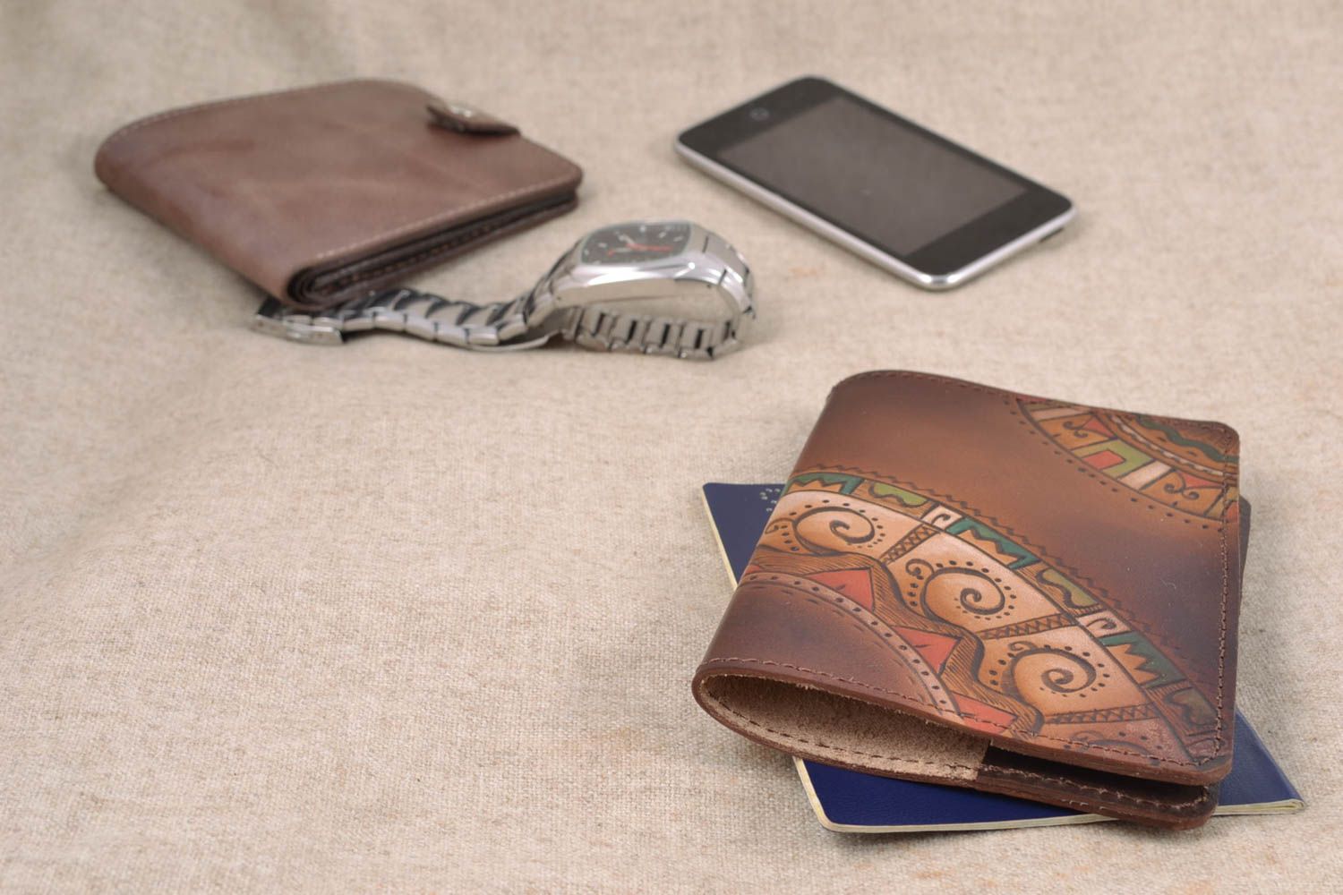 Leather passport cover with painting in ethnic style photo 1