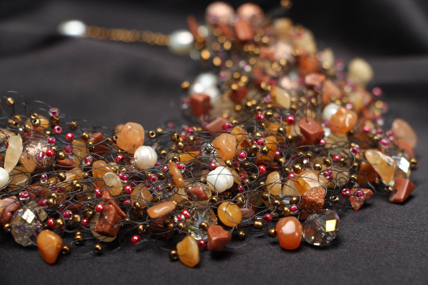 Beaded necklace with amber photo 2