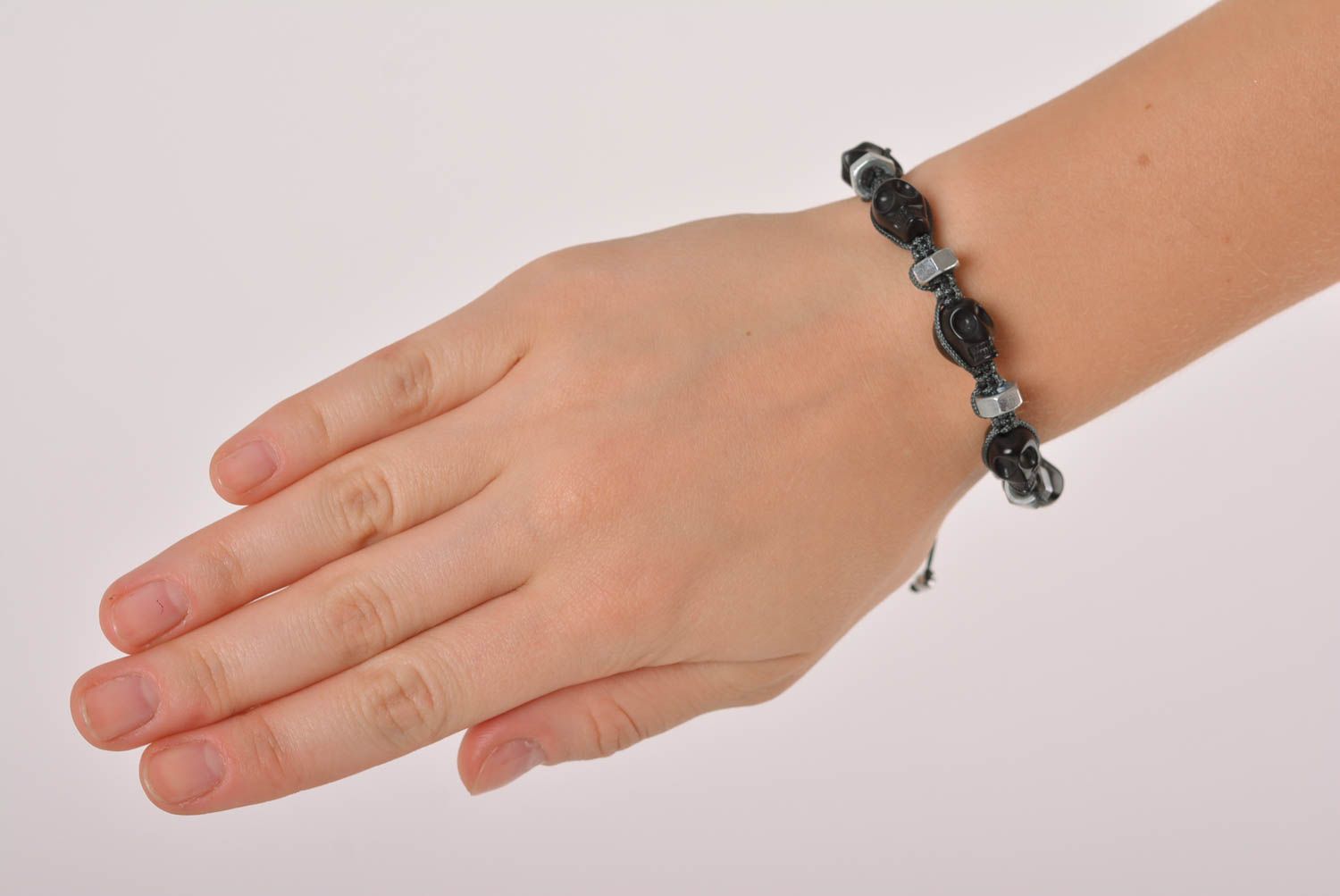 Handgefertigt Armband Frauen Designer Schmuck Makramee Armband in Schwarz foto 5