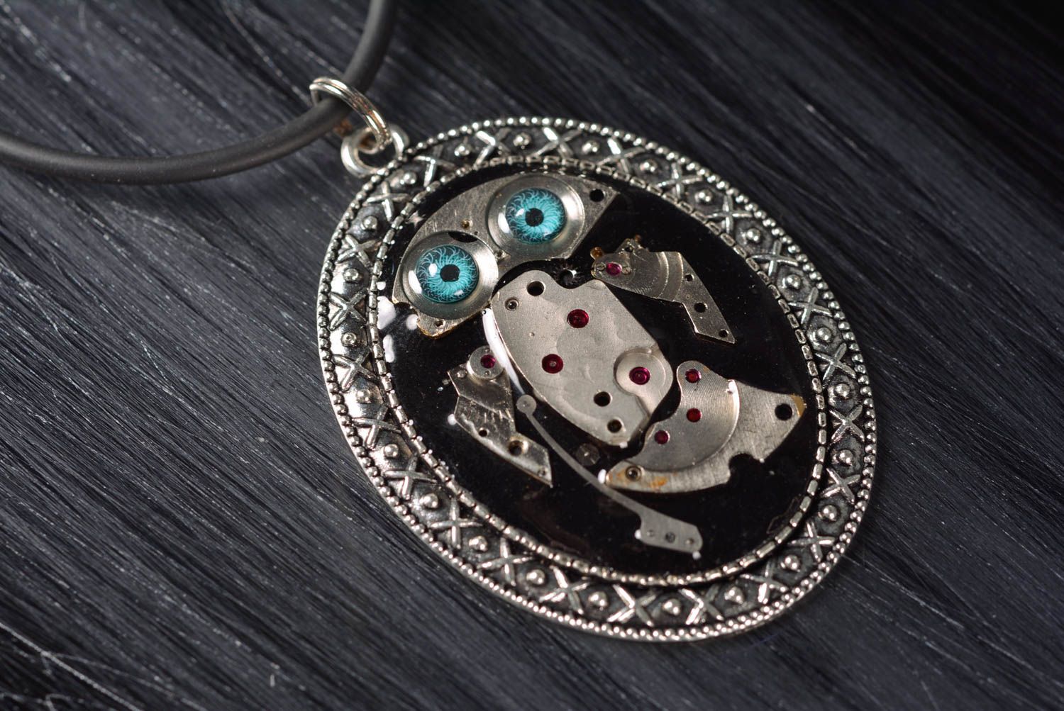 Unusual handmade metal pendant steampunk design fashion trends cool jewelry photo 1