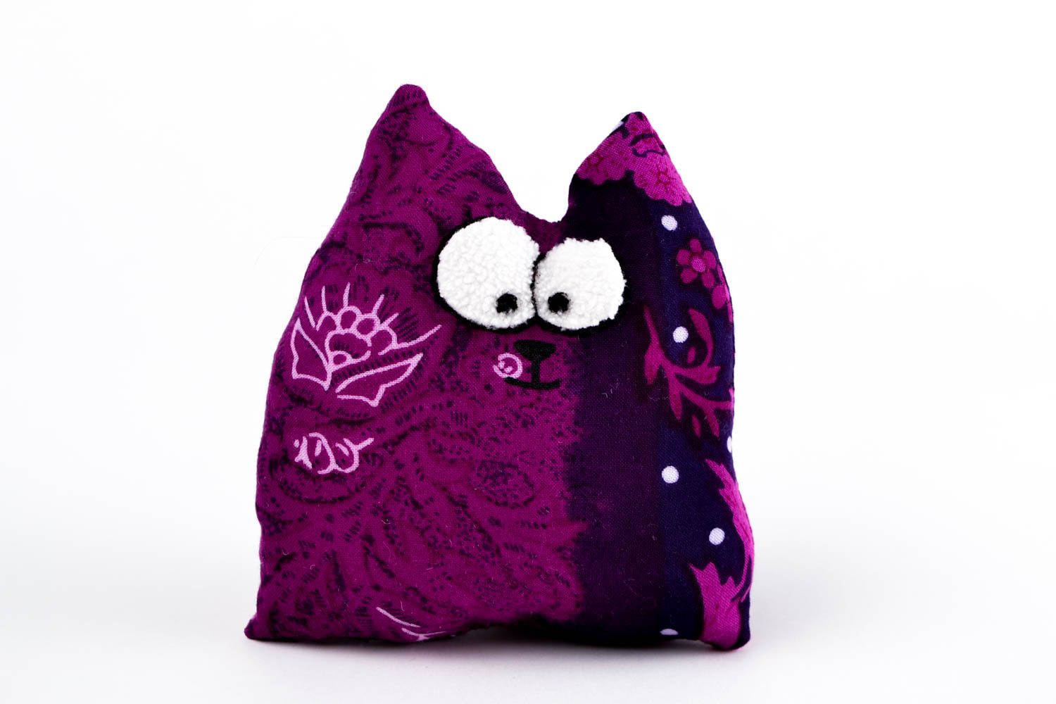 Peluche chat violet Jouet fait main en coton et polaire Cadeau pour enfant photo 5