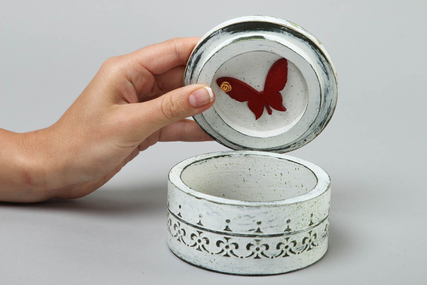 Boîte à bijoux fait main Boîte en bois ronde avec fleurs Déco maison cadeau photo 5