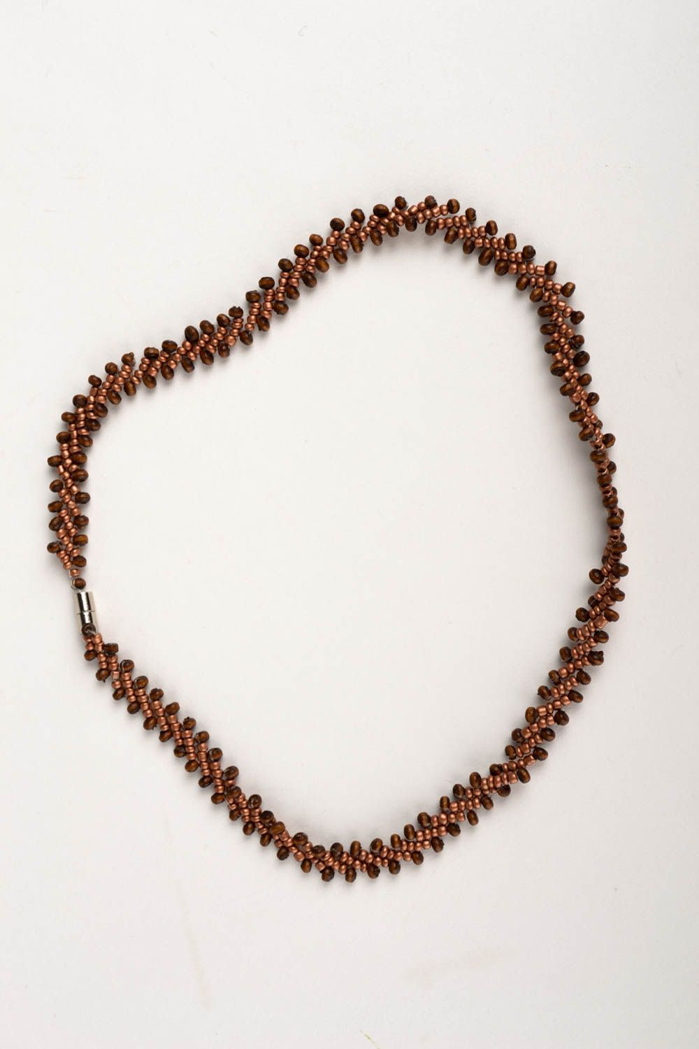 Collana con perline fatta a mano girocollo originale accessorio da donna foto 4