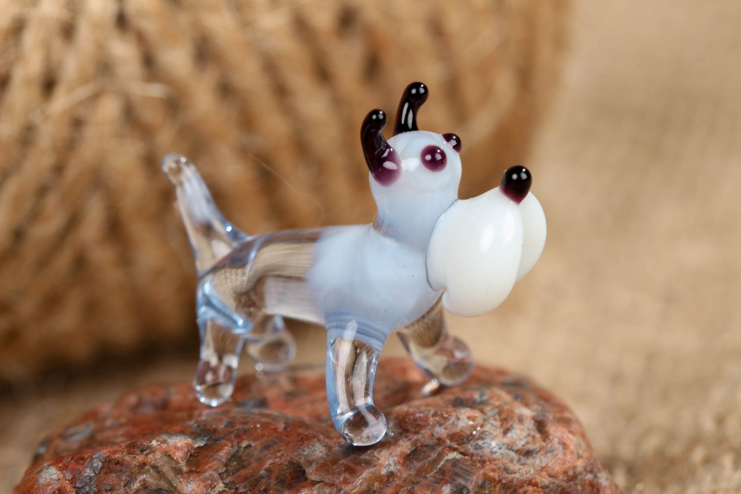 Miniatur Statuette Hund aus Glas foto 4