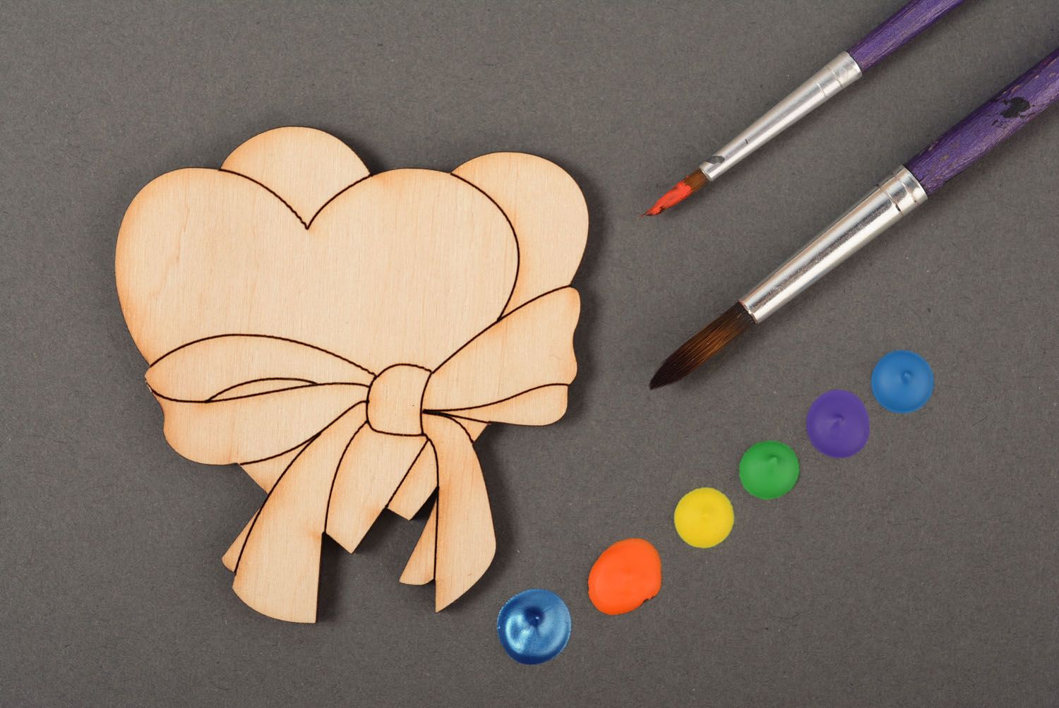 Motif en bois à décorer deux cœurs fait main photo 1