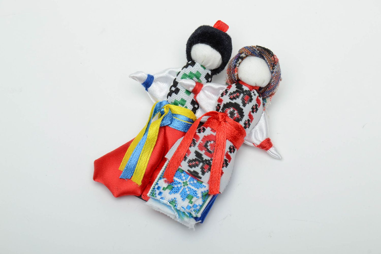 Textile fridge magnet in the shape of a couple photo 2