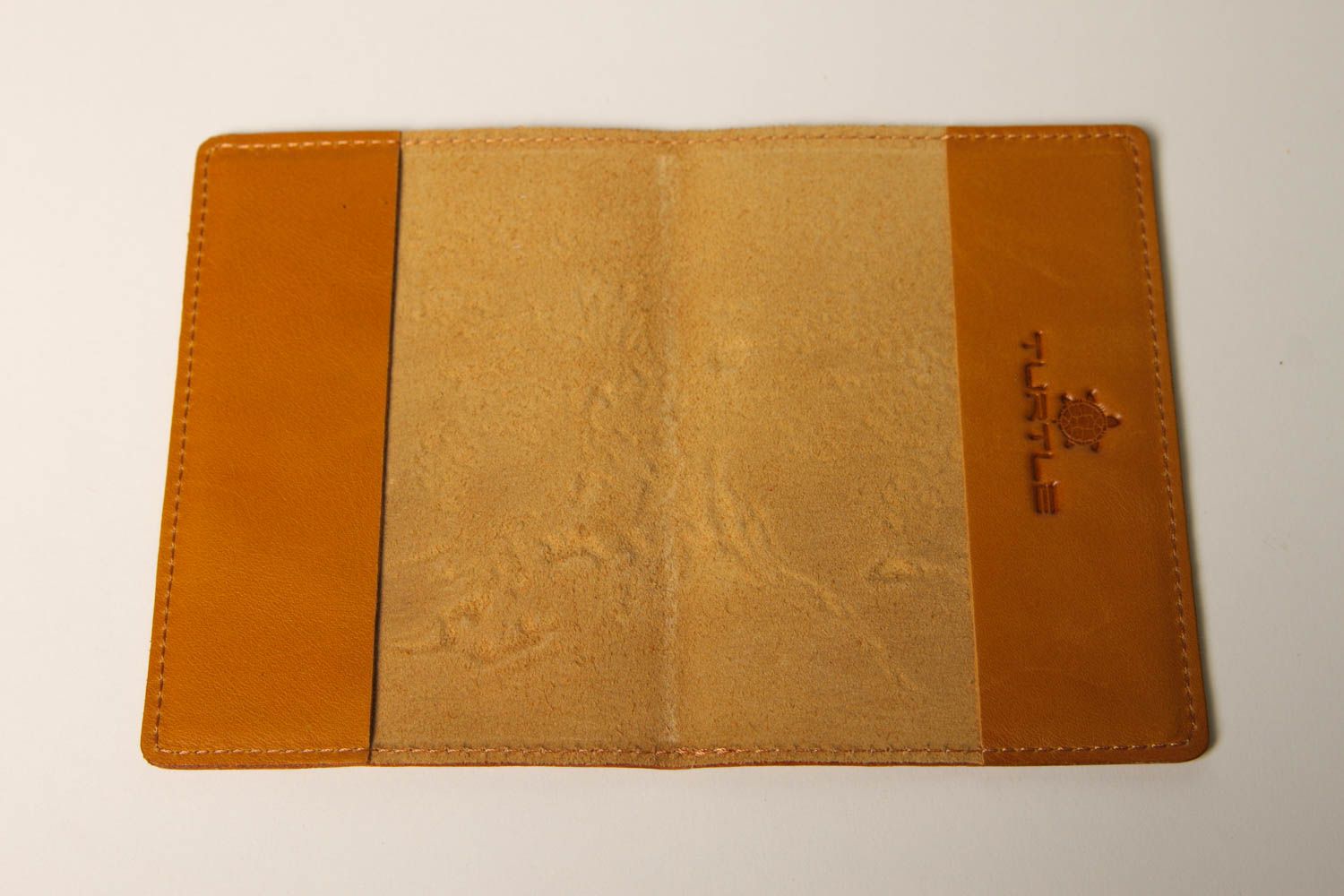 Желтый аксессуар из кожи хенд мейд обложка на паспорт оригинальный подарок фото 4