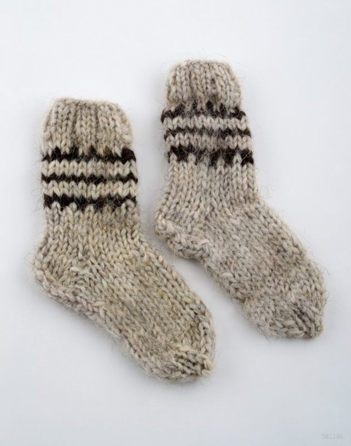 Warm socks for child photo 2