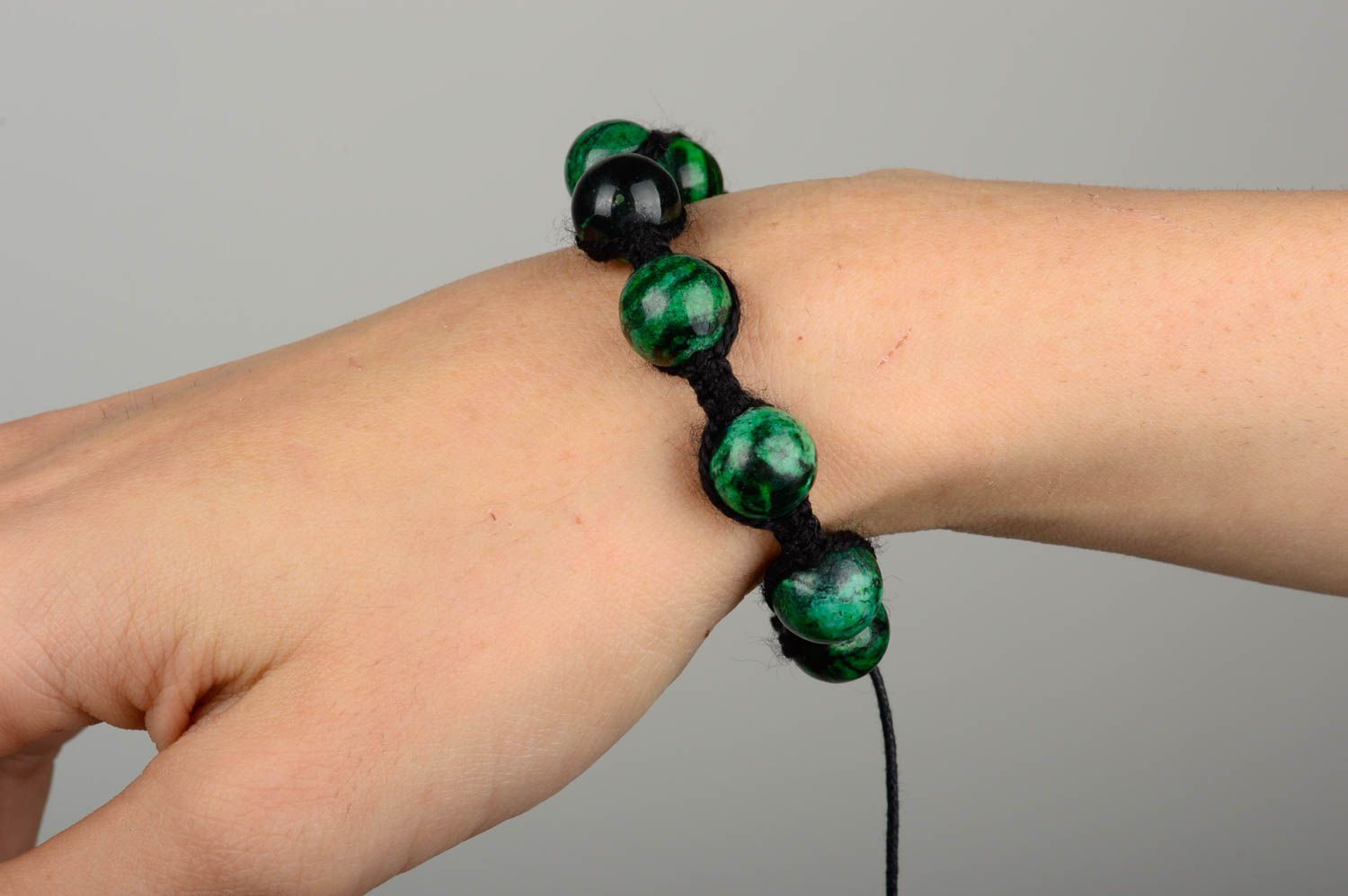 Bracelet textile Bijou fait main perles de malachite vertes Accessoire femme photo 4