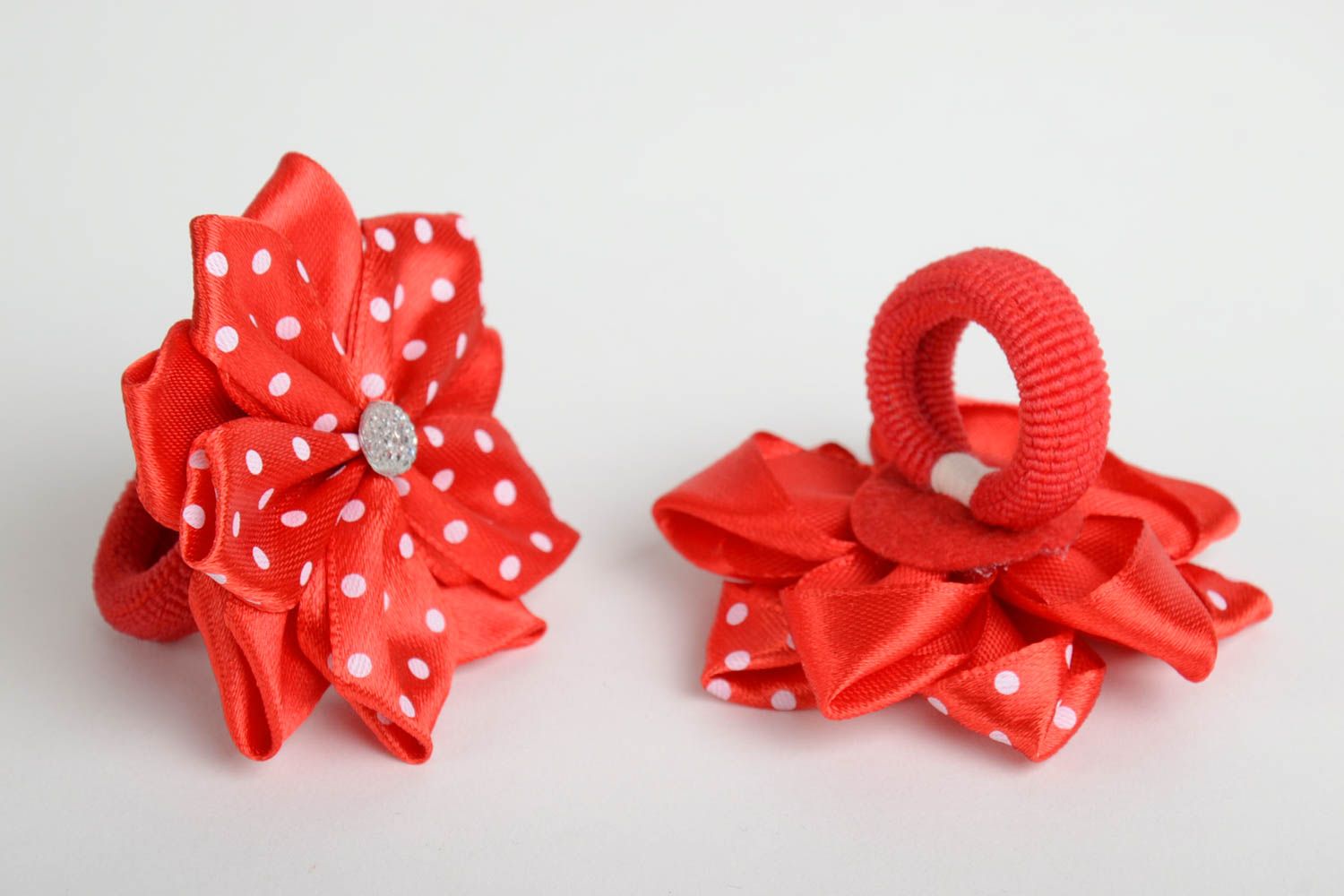 Set of 2 homemade festive hair ties with bright red satin ribbon kanzashi flower photo 5
