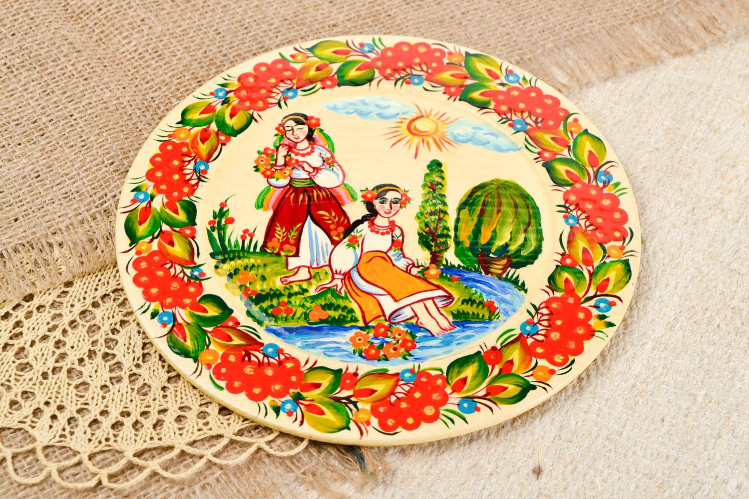 Декоративная тарелка ручной работы тарелка на стену расписная тарелка яркая фото 1