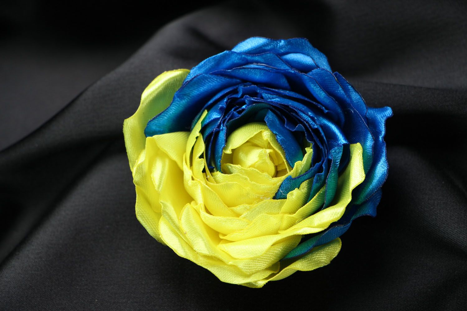 Textile brooch Yellow-Blue Rose photo 1