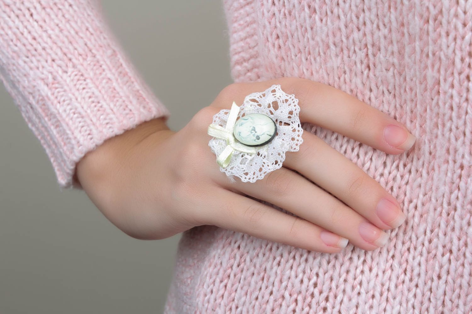 Ring with photo print and lace photo 1