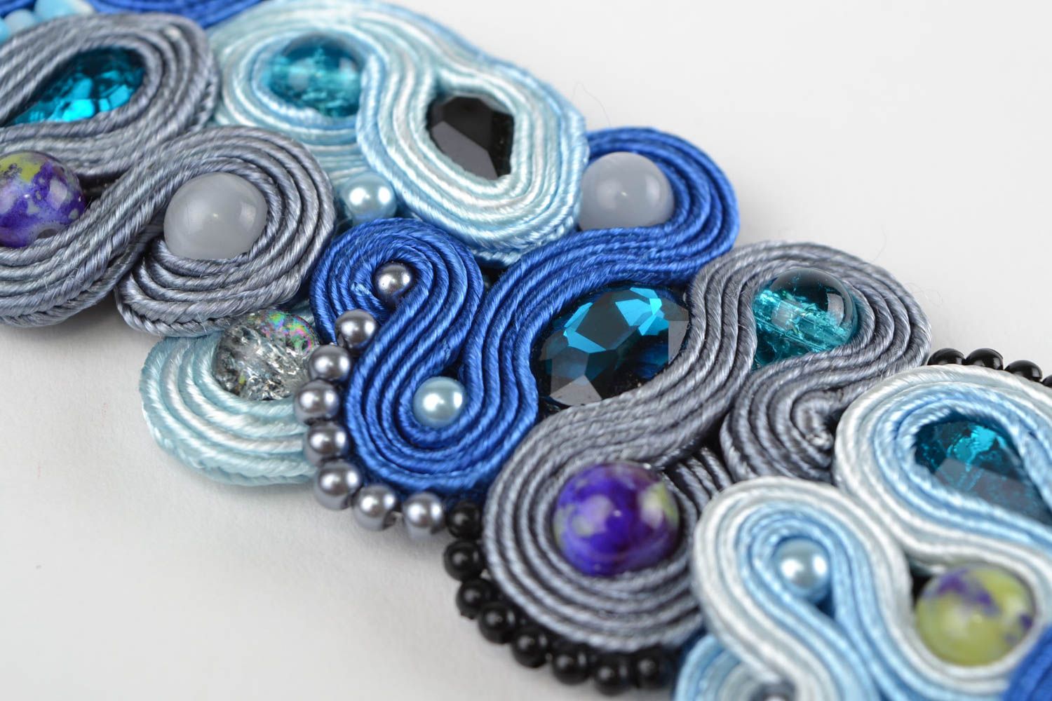 Blue handmade designer soutache bracelet with natural cat's eye stone  photo 4
