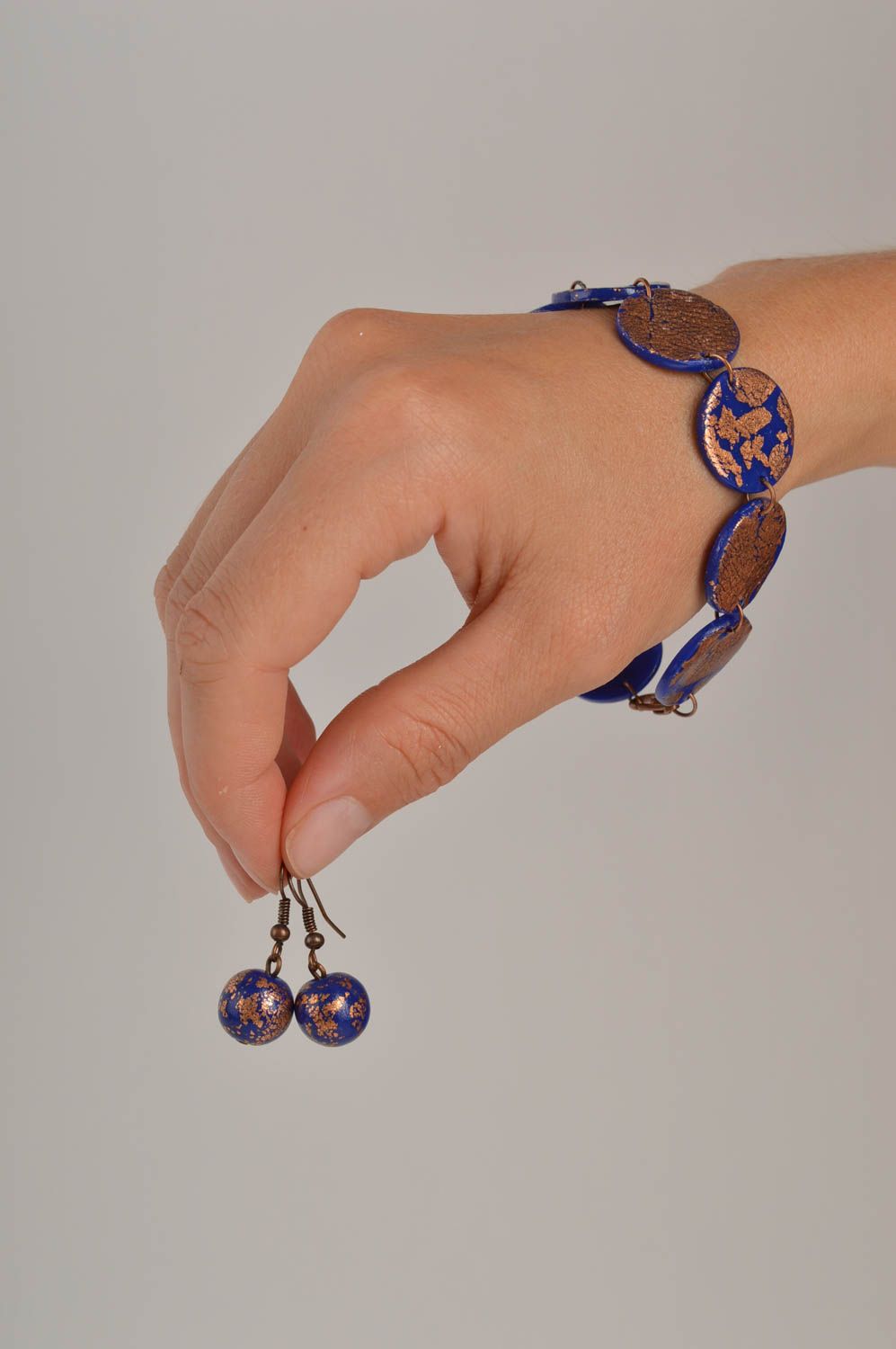 Schmuck Set handgefertigt Frauen Armband Ohrringe Modeschmuck in Violett foto 2