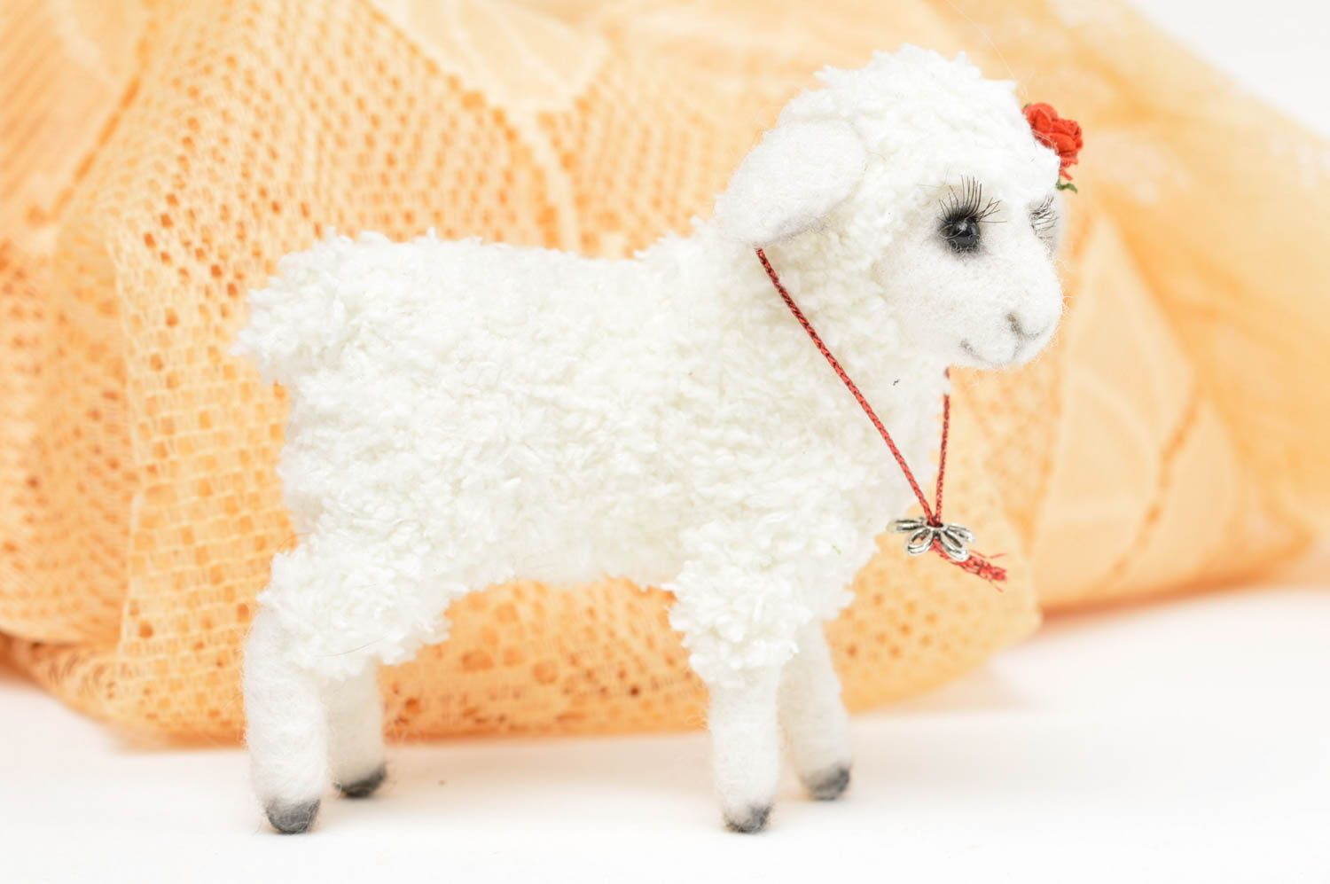 Spielzeug Schaf Handmade Stoff Kuscheltier Designer Geschenk Kuschel Tier weiß foto 2