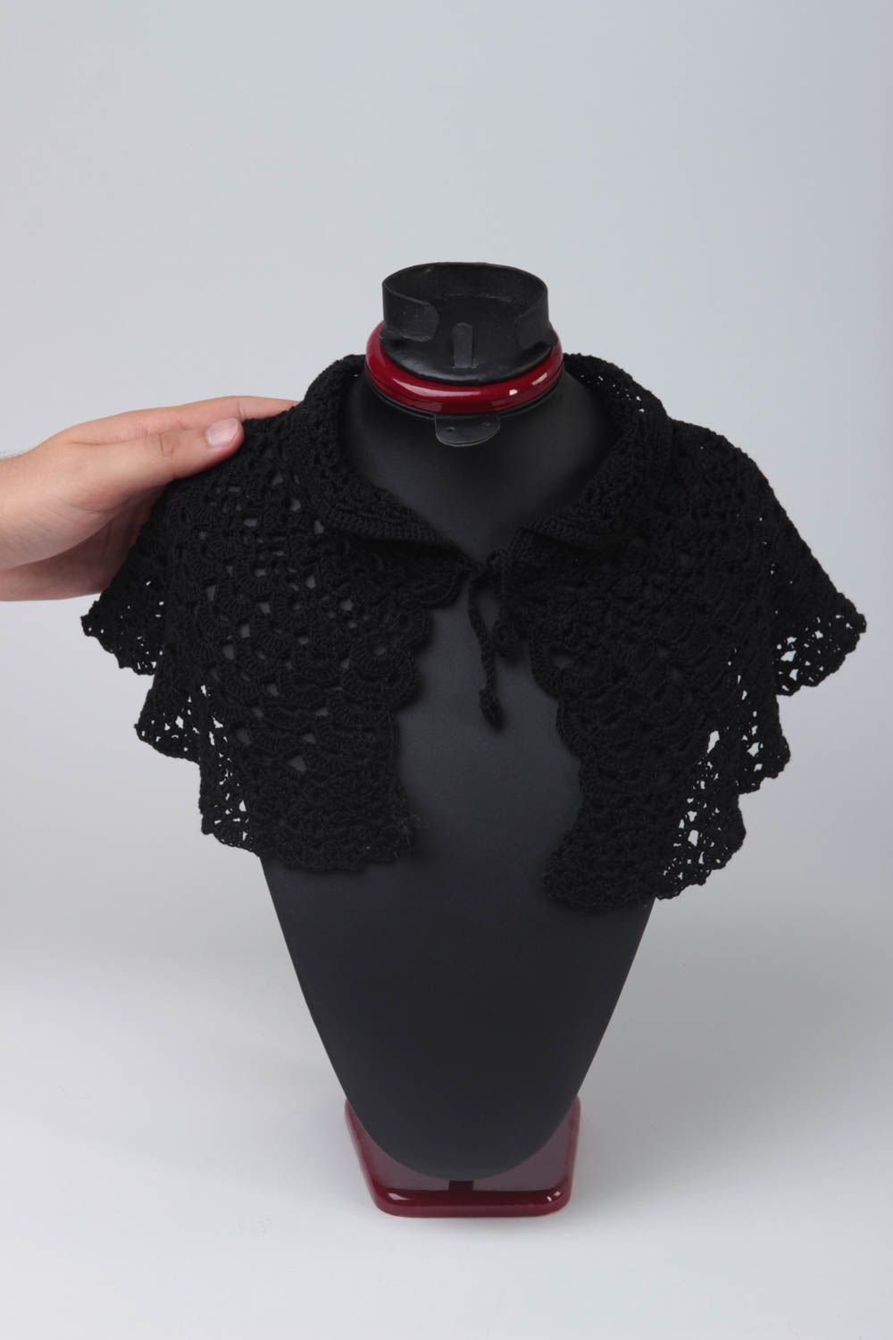 Col tricoté fait main noir Accessoires tricot au crochet Cadeau femme design photo 2