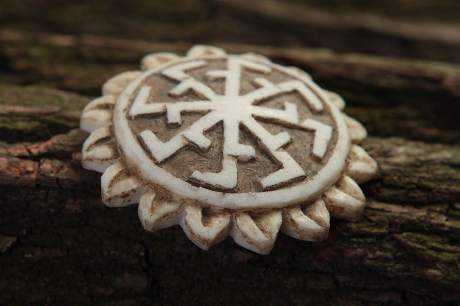 Deko Magnet handmade Schutz Amulett Geschenk Idee aus Polymerharz Ethno Stil foto 1