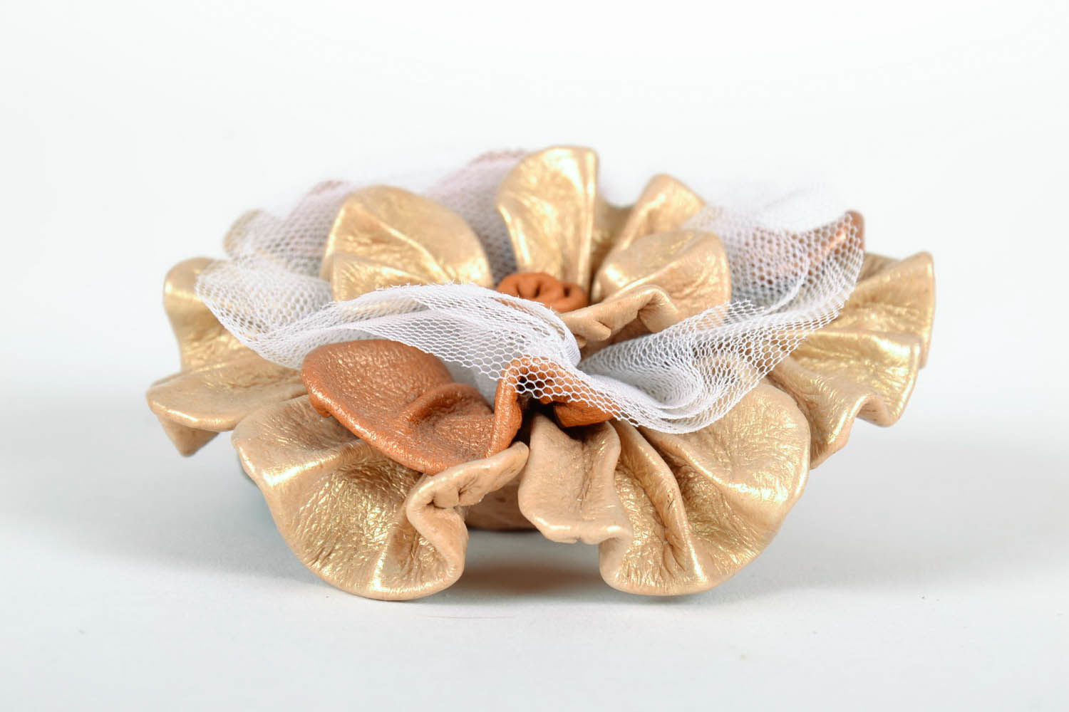 Hair tie made of genuine leather and veiling photo 3