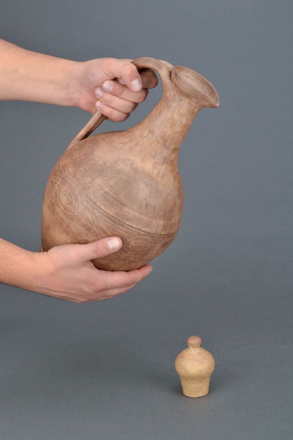 Cruche céramique faite main avec couvercle photo 2