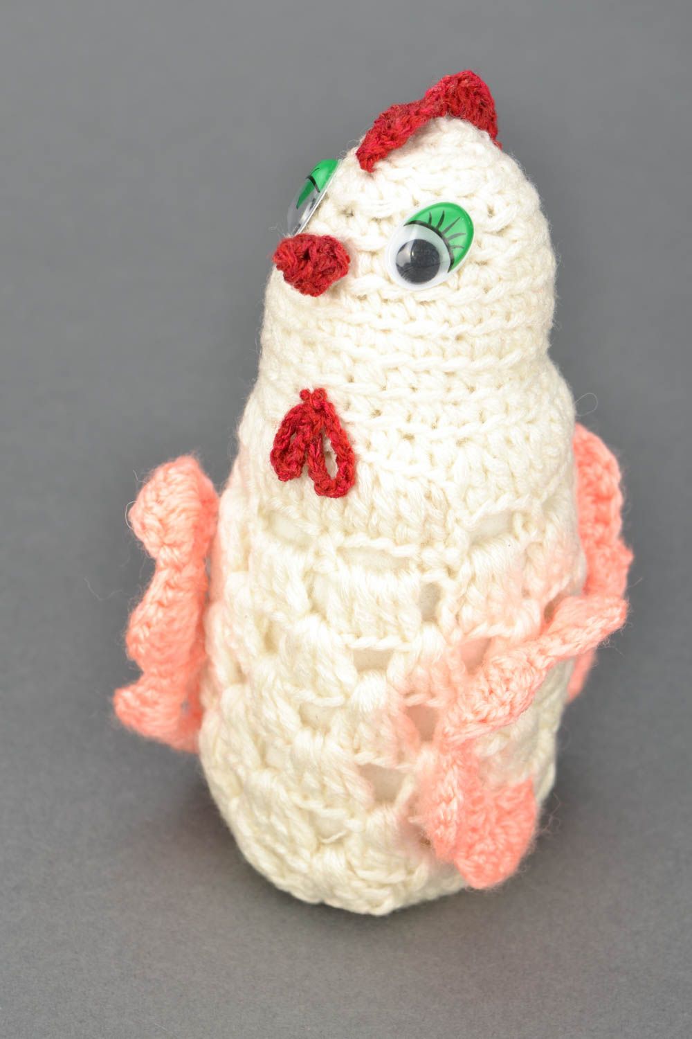 Jouet de Pâques fait main original Poule tricotée photo 1