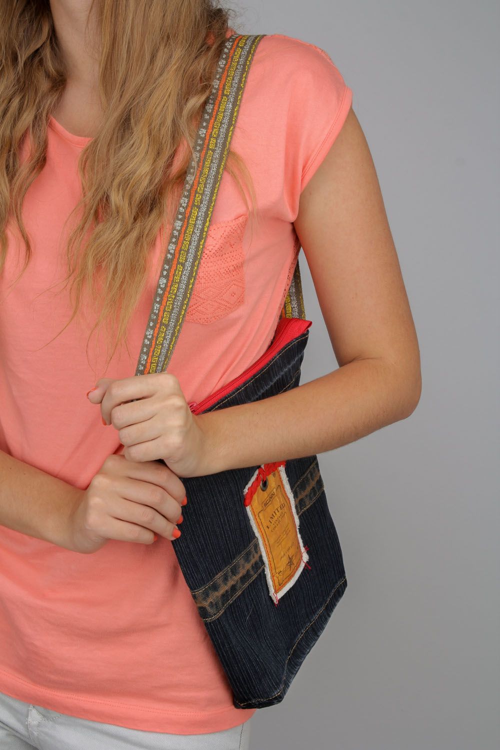 Borsa interessante di jeans fatta a mano borsetta bella accessorio da ragazza foto 1