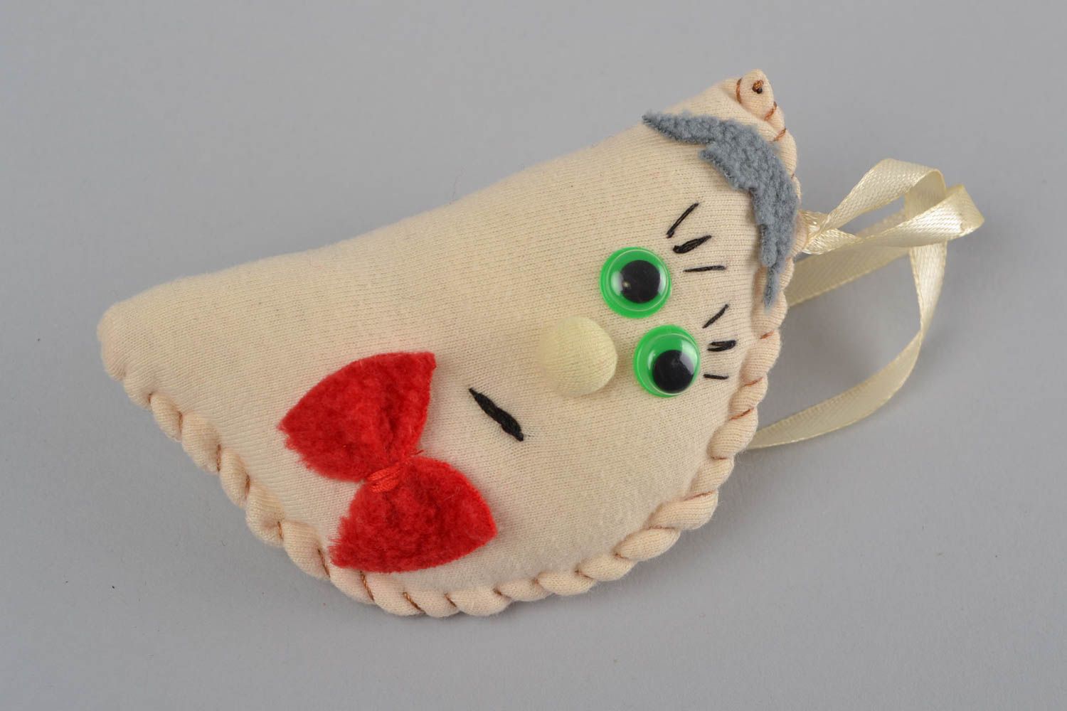 Handmade soft toy varenyk with eyelet mafe of fleece interior wall hanger photo 3