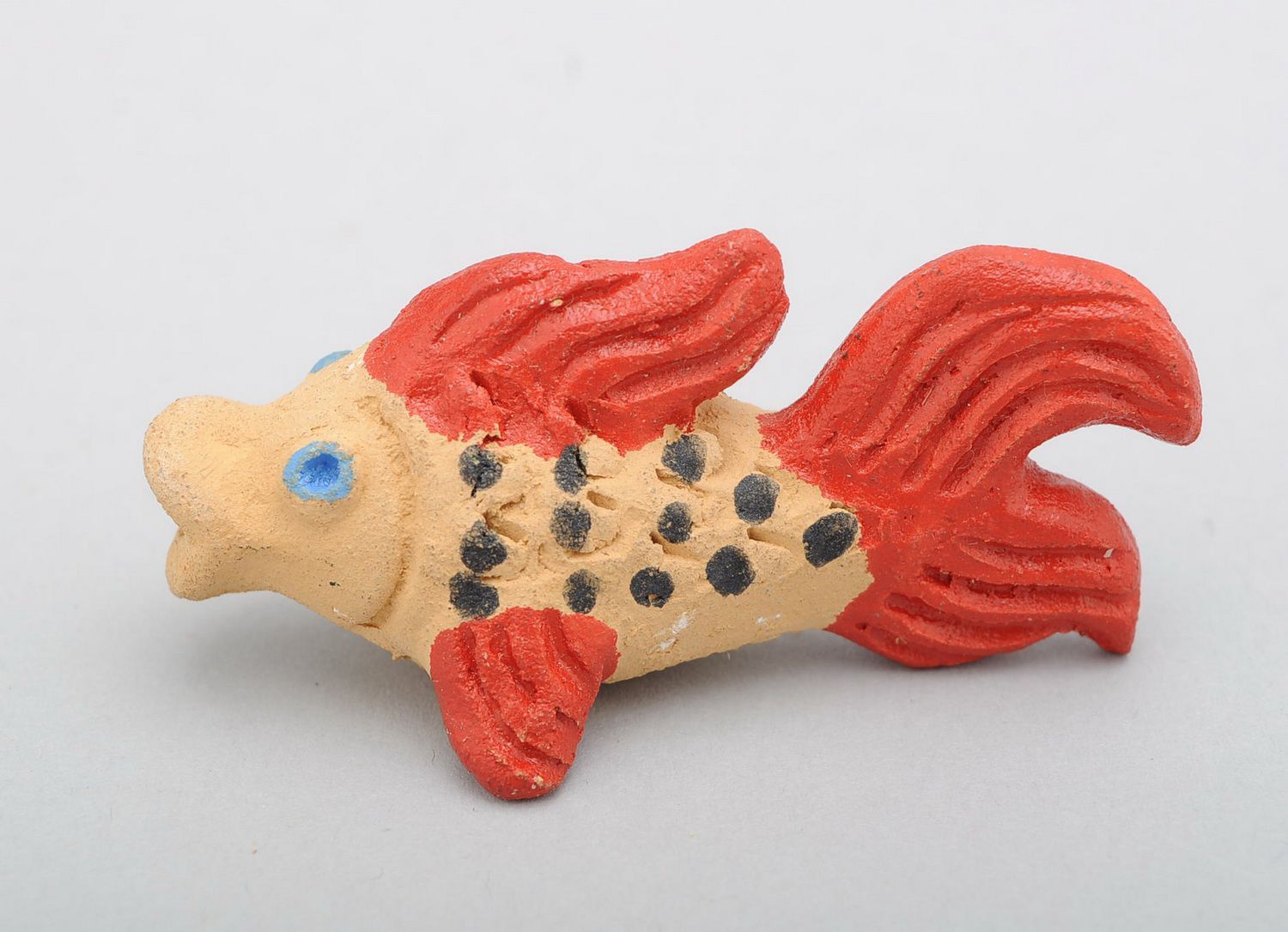 Clay penny whistle Small fish photo 1